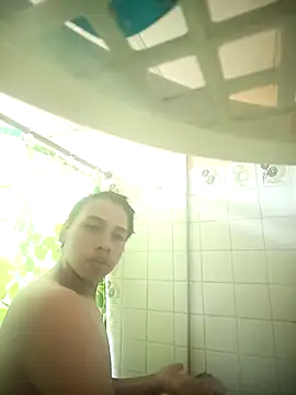 jeans20006 online show from April 20, 2026, 8:39 am