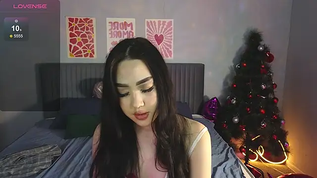 NaomiKim  online show from February 11, 2026, 6:40 am