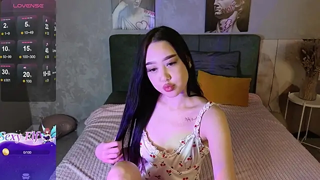 NaomiKim  online show from March 3, 2026, 4:51 am