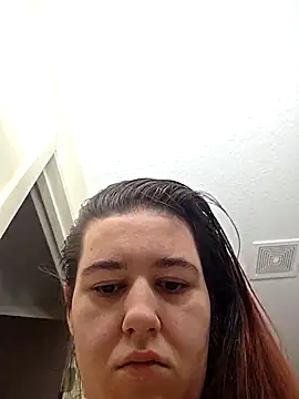 Ashlovescannabis online show from February 5, 2026, 3:49 pm