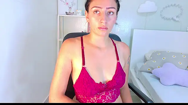 Snapshot of AmmyRouse__ chatting on February 3, 2026, 11:04 am AmmyRouse online show from February 3, 2026, 11:04 am