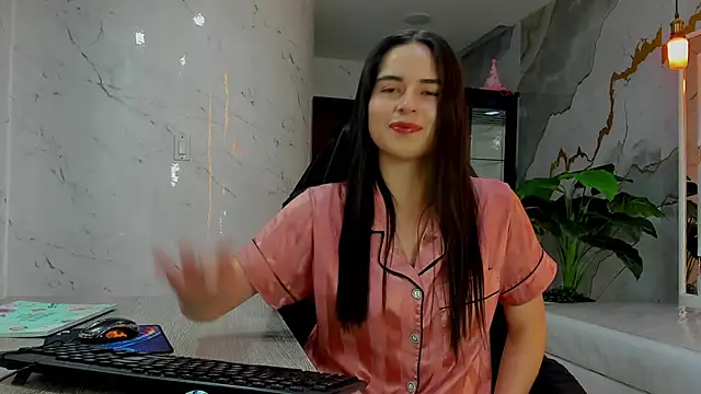 Qetsyah tf online show from April 12, 2026, 2:49 am