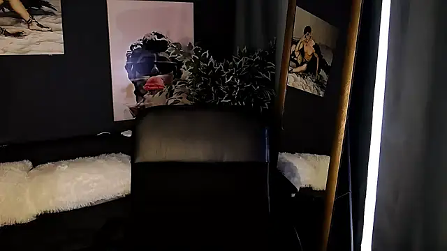 TylerGibson online show from July 4, 2026, 8:53 am
