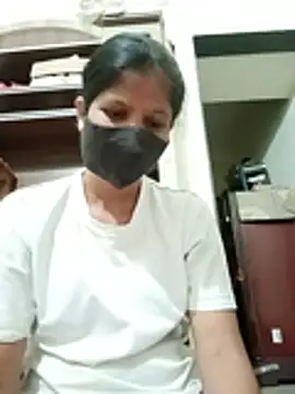 Prajakta123 online show from July 14, 2026, 4:13 pm