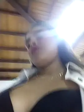 Catalinna 03 online show from February 28, 2026, 7:37 pm