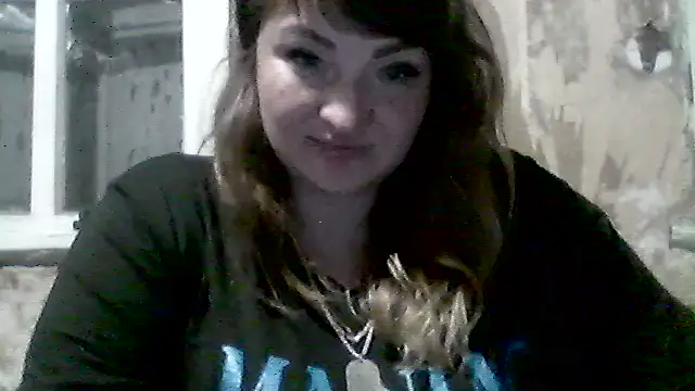 Snapshot of AllinaKis chatting on June 24, 2026, 8:52 pm AllinaKis online show from June 24, 2026, 8:52 pm