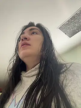Snapshot of KathiaJenner chatting on March 8, 2026, 10:41 am KathiaJenner online show from March 8, 2026, 10:41 am