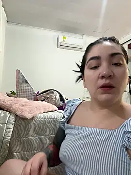Snapshot of KathiaJenner chatting on March 21, 2026, 11:26 am KathiaJenner online show from March 21, 2026, 11:26 am