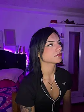 Snapshot of andyy_x chatting on July 2, 2026, 8:04 pm andyy x online show from July 2, 2026, 8:04 pm