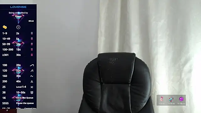 Snapshot of killua_parker chatting on February 14, 2026, 3:36 am killua parker online show from February 14, 2026, 3:36 am