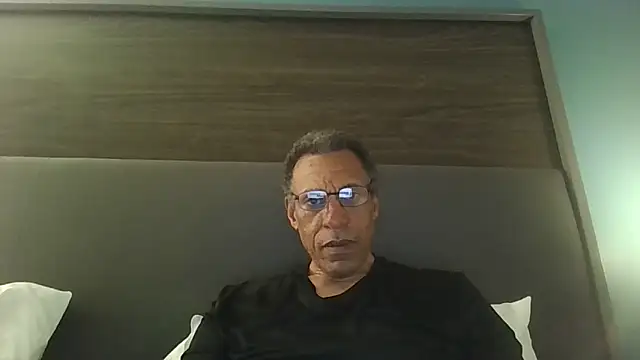 Snapshot of swimmer2496 chatting on May 16, 2026, 6:54 am swimmer2496 online show from May 16, 2026, 6:54 am
