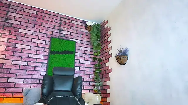 Snapshot of Eva_StarXXXX chatting on February 12, 2025, 9:22 pm Eva StarXXXX online show from February 12, 2025, 9:22 pm