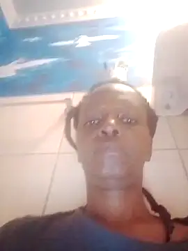 Snapshot of 01Wetlips chatting on April 15, 2026, 9:04 pm 01Wetlips online show from April 15, 2026, 9:04 pm