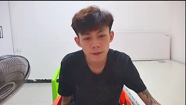 Snapshot of paofu-001 chatting on May 25, 2026, 12:00 pm paofu-001 online show from May 25, 2026, 12:00 pm