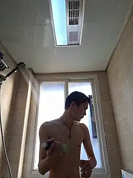 Snapshot of Aint686 chatting on February 10, 2026, 12:59 am Aint686 online show from February 10, 2026, 12:59 am