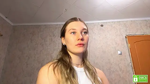 Snapshot of Jolievic chatting on February 14, 2026, 11:40 am Jolievic online show from February 14, 2026, 11:40 am