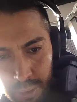 michell veryhot online show from February 21, 2026, 1:34 pm