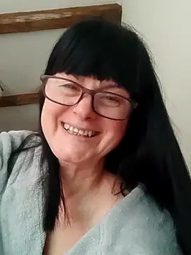 AliceSwan57 online show from May 20, 2026, 3:07 pm