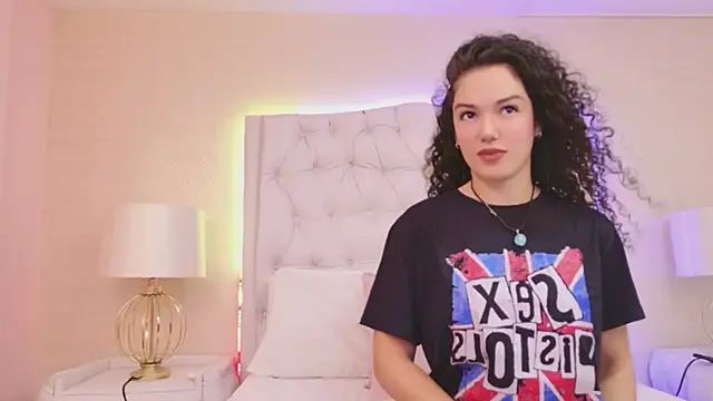 Snapshot of RoxanaAngel chatting on February 26, 2026, 2:16 pm RoxanaAngel online show from February 26, 2026, 2:16 pm