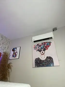 chiarabonds online show from April 23, 2026, 5:26 pm