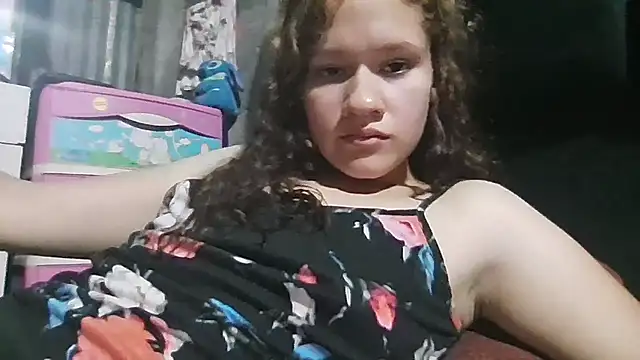 Jessy2000NS online show from February 7, 2026, 3:32 am