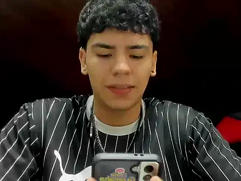 Tobias Vega online show from March 12, 2026, 7:31 pm