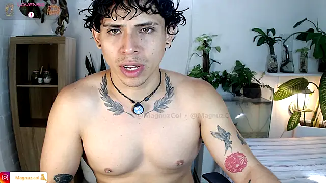 Snapshot of Magnuz_Col chatting on July 18, 2026, 1:59 pm Magnuz Col online show from July 18, 2026, 1:59 pm