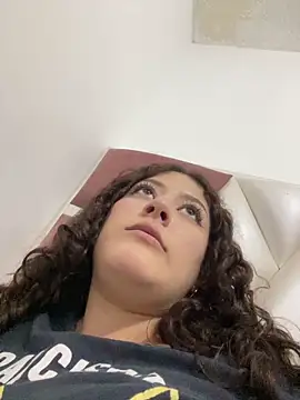 lizzy luminair online show from February 24, 2026, 1:36 am