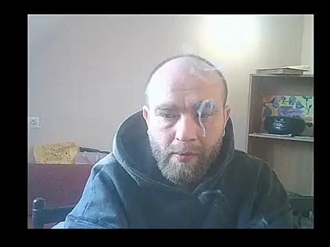 AlexanderArmani online show from January 18, 2026, 7:56 am