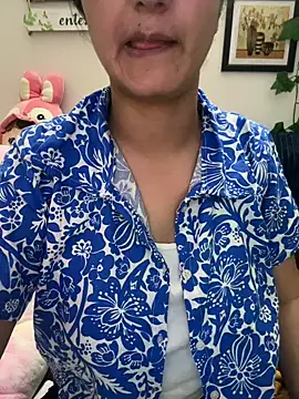 Snapshot of Maahhii chatting on June 1, 2026, 3:14 pm Maahhii online show from June 1, 2026, 3:14 pm