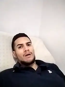 Caliente777666 online show from April 15, 2026, 5:53 pm