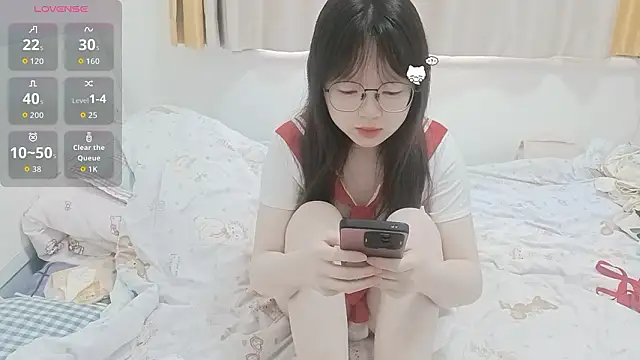 weiwei4999 online show from February 8, 2026, 7:12 am