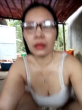 Snapshot of Nuna_689 chatting on May 11, 2026, 1:33 am Nuna 689 online show from May 11, 2026, 1:33 am