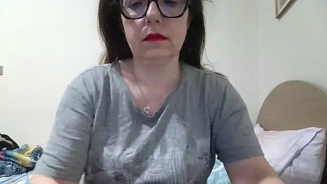 Snapshot of Miasexmilf chatting on April 26, 2026, 6:16 pm Miasexmilf online show from April 26, 2026, 6:16 pm