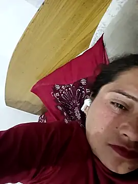 Snapshot of Cute-karisma1234 chatting on March 1, 2026, 3:14 pm Cute-karisma1234 online show from March 1, 2026, 3:14 pm