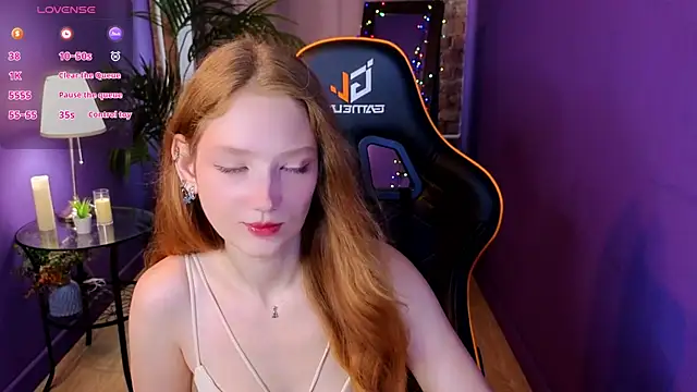 Snapshot of Your_lilith_ chatting on July 13, 2026, 5:54 am Your lilith online show from July 13, 2026, 5:54 am