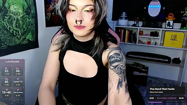 neena nyx  online show from May 16, 2026, 3:03 am