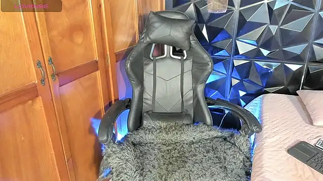 Snapshot of liia_marin chatting on February 2, 2026, 4:44 am liia marin online show from February 2, 2026, 4:44 am