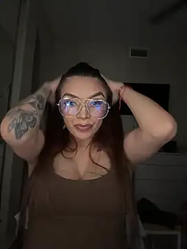 Snapshot of Mandygonewild chatting on March 10, 2026, 6:18 am Mandygonewild online show from March 10, 2026, 6:18 am