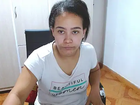 MaryVixxen online show from April 10, 2026, 4:50 am