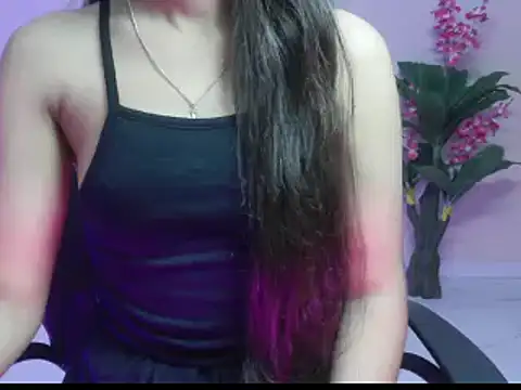 Snapshot of Saanvi_01 chatting on February 15, 2026, 8:13 am Saanvi 01 online show from February 15, 2026, 8:13 am