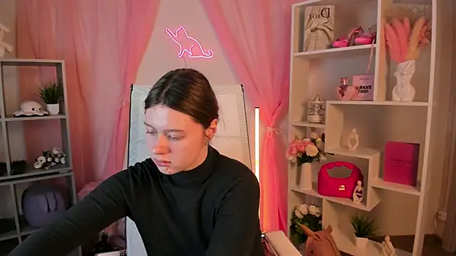 Snapshot of CelestineMauriac chatting on February 9, 2026, 5:28 pm CelestineMauriac online show from February 9, 2026, 5:28 pm