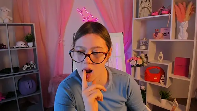 Snapshot of CelestineMauriac chatting on February 16, 2026, 3:30 pm CelestineMauriac online show from February 16, 2026, 3:30 pm