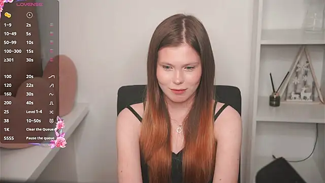 MarnieWootan online show from April 6, 2026, 5:25 pm