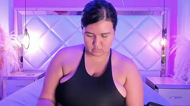 Dojaaiisha online show from February 8, 2026, 10:57 pm