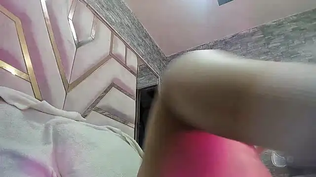 Shara Oz online show from March 1, 2026, 3:19 am