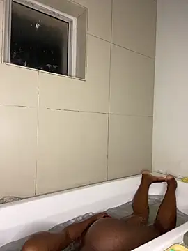 PrimaDonnaxx online show from March 9, 2026, 5:50 pm