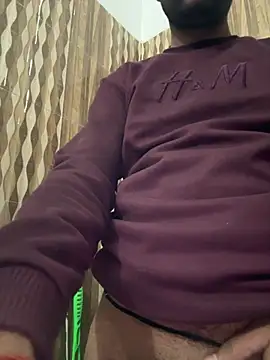 hardlysuck online show from February 27, 2026, 5:40 am