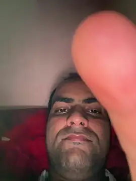 hardlysuck online show from April 26, 2026, 12:14 pm