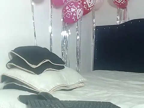 SalomeMorganX online show from March 25, 2026, 12:00 pm